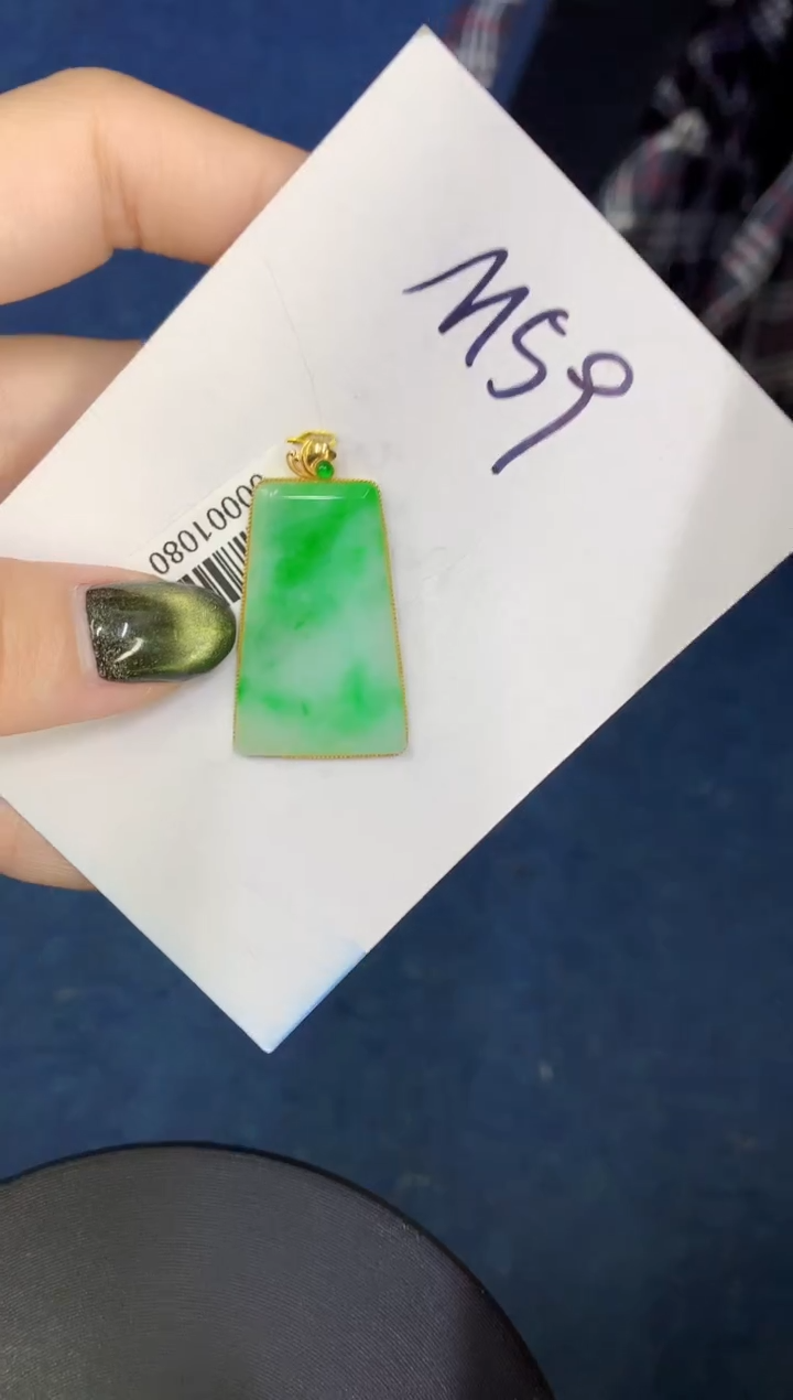 【闪购商品】翡翠颈饰18K金镶嵌000000000