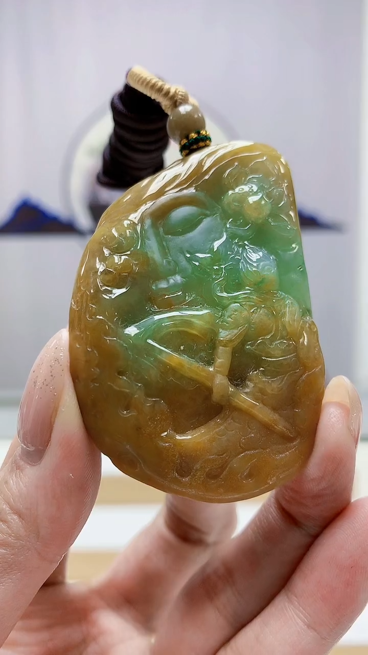 未镶嵌定制翡翠5028MM-毛货挂件154