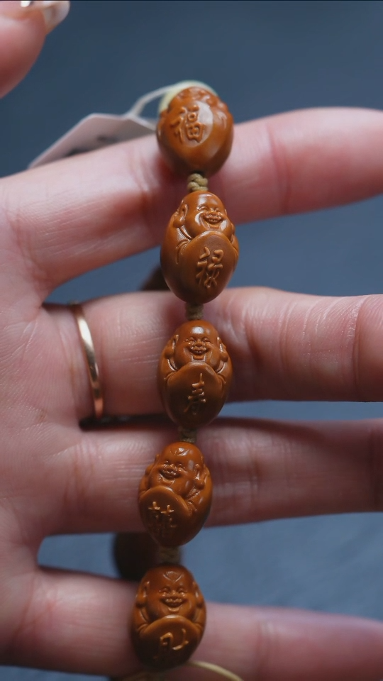 【闪购商品】橄榄核吊坠苏工橄榄核