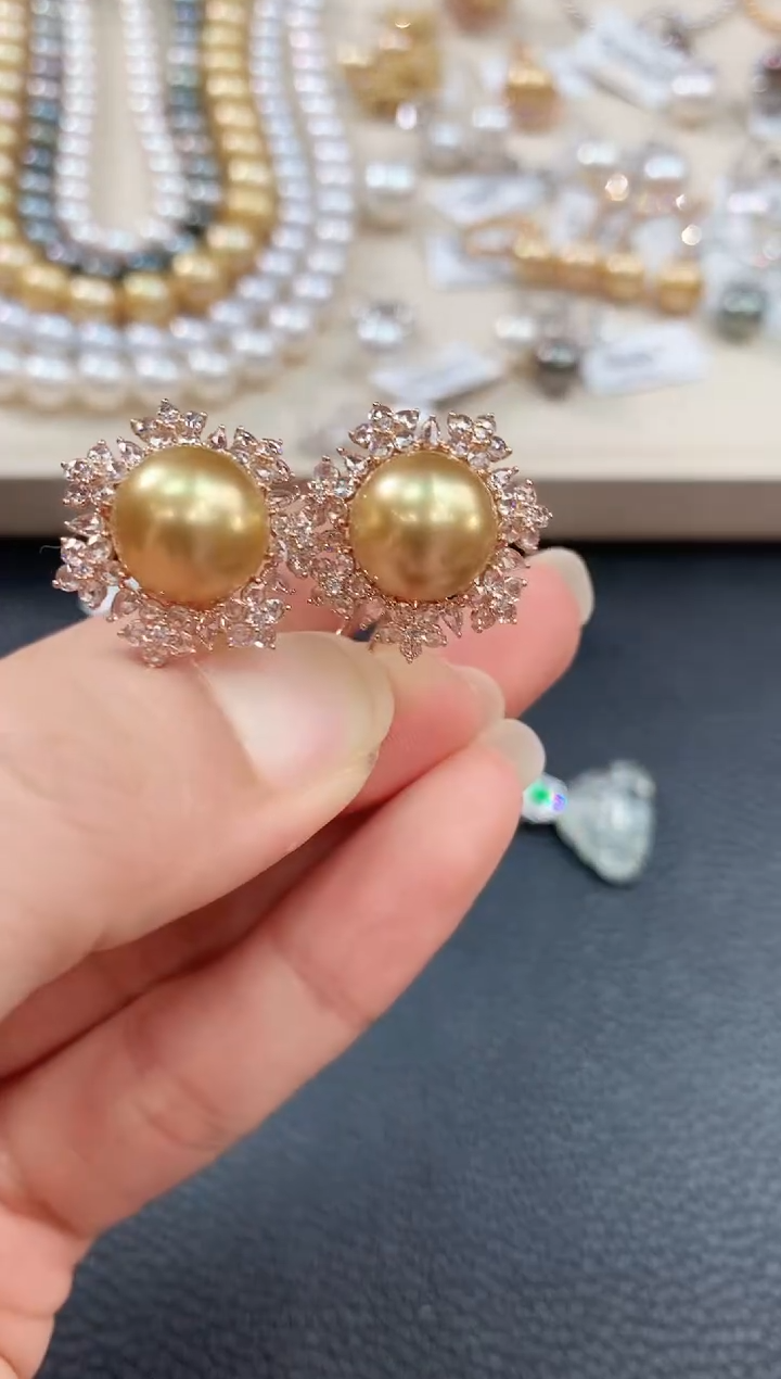 【闪购商品】海水珍珠耳饰18K金镶嵌 m56       