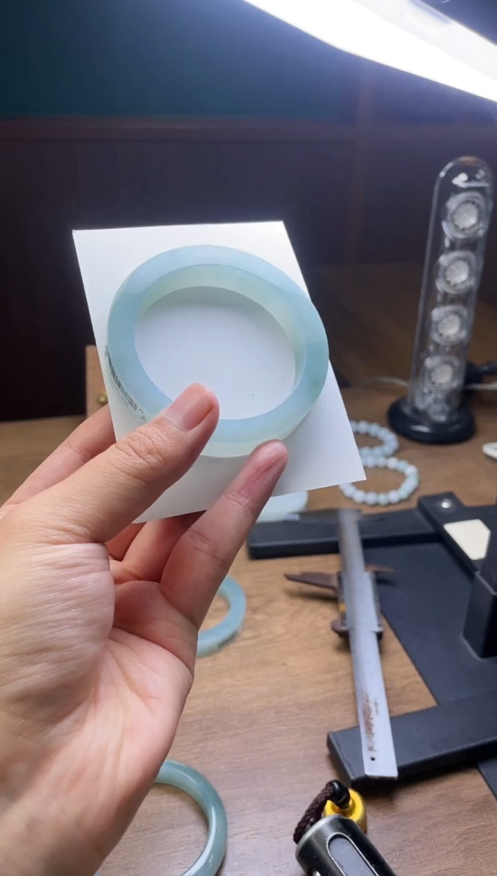 未镶嵌手镯定制翡翠朵*定制