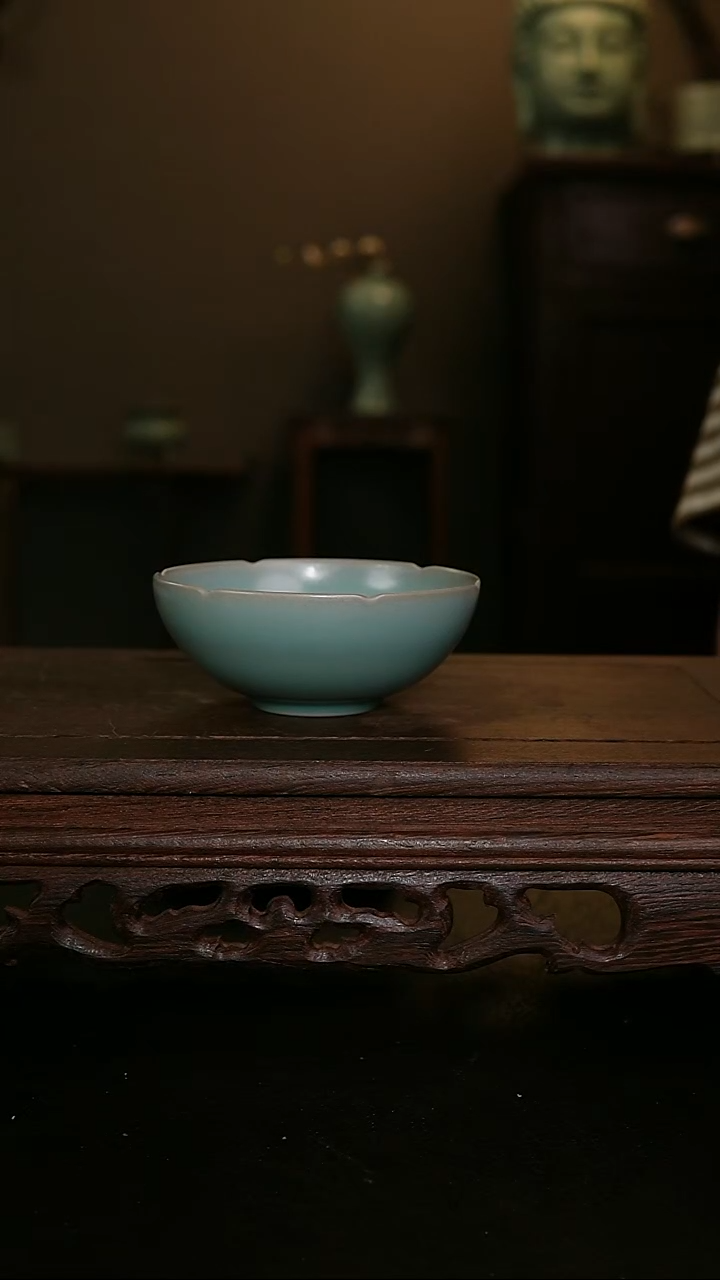 摆件原产地原矿仿古釉手工花口鸡心杯