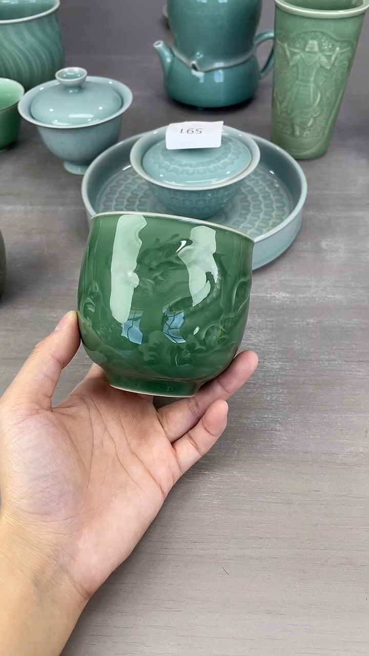 青瓷仓储福利清仓微微暇