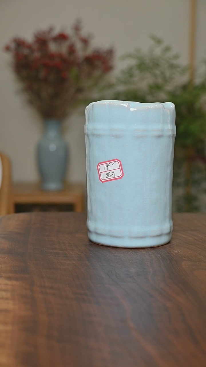 【闪购商品】其他88#微瑕天青釉朱家汝窑款竹简笔筒