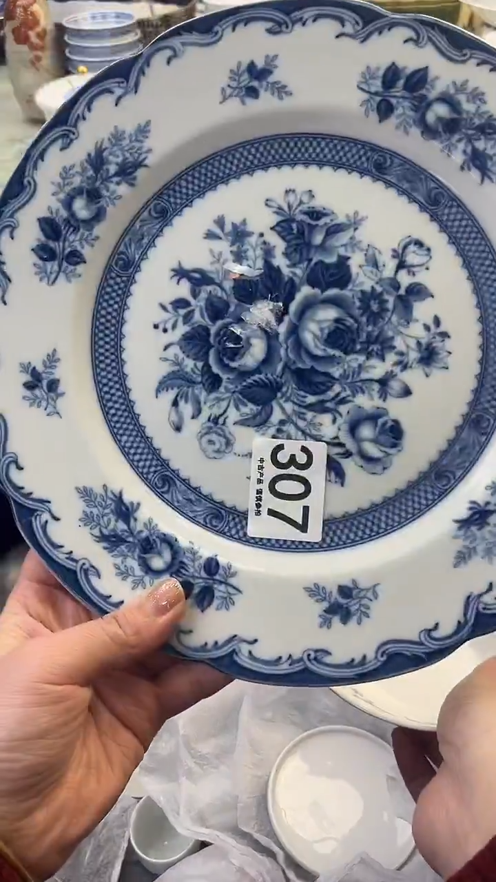 瓷片沁*喵307........