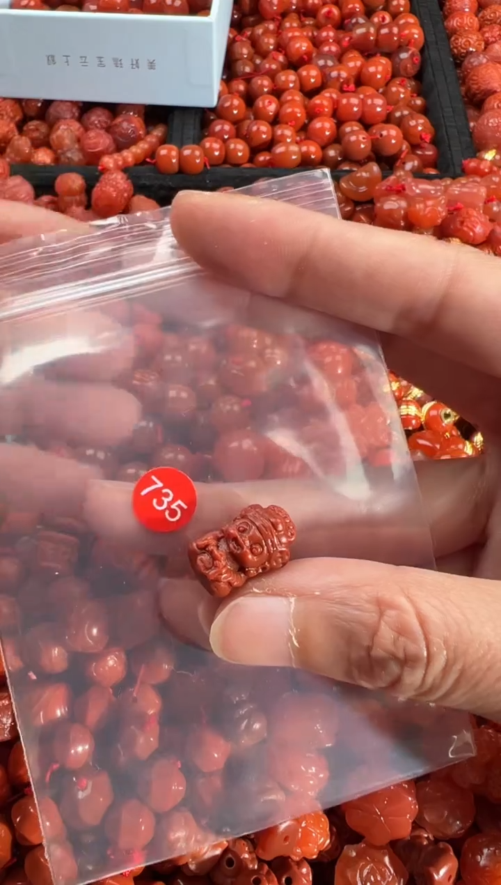 【闪购商品】南红玛瑙颈饰合金2