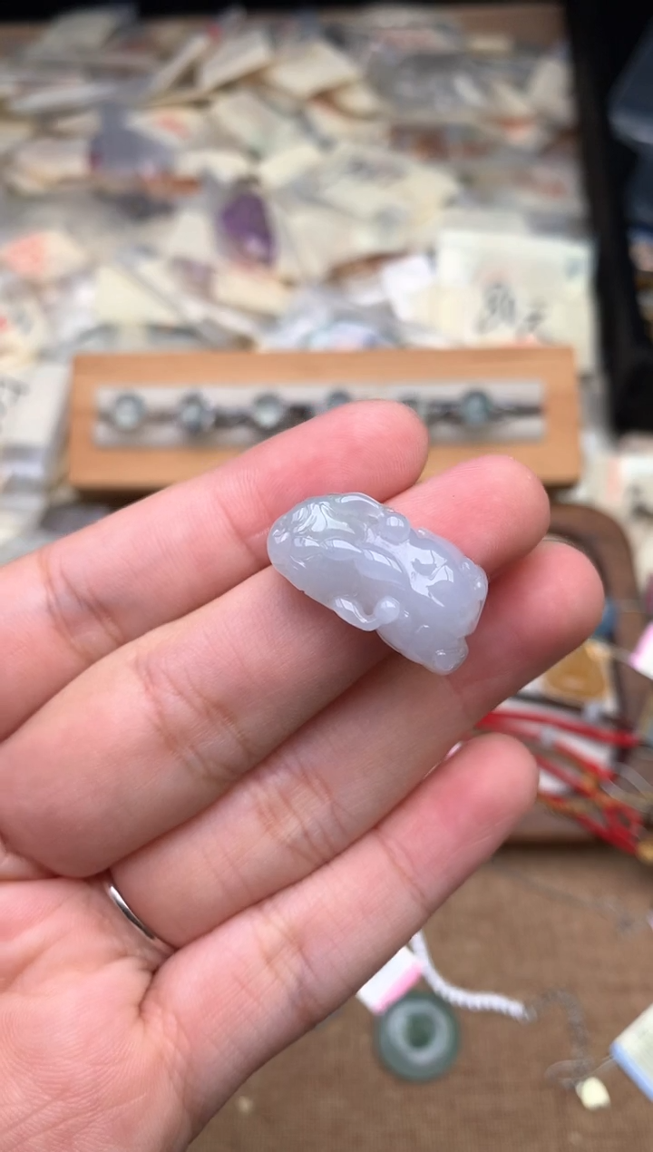 未镶嵌挂件翡翠一