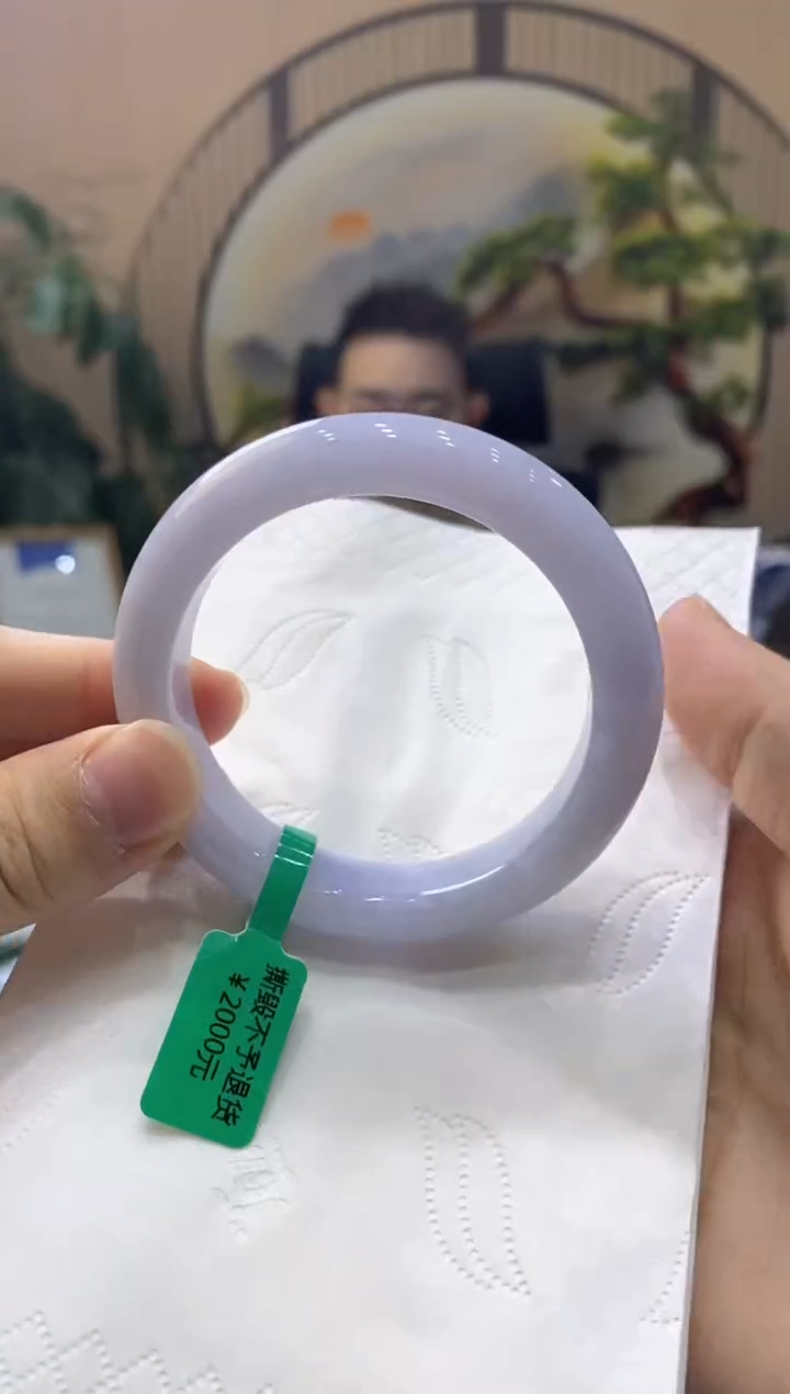 【闪购商品】翡翠手镯未镶嵌000009550