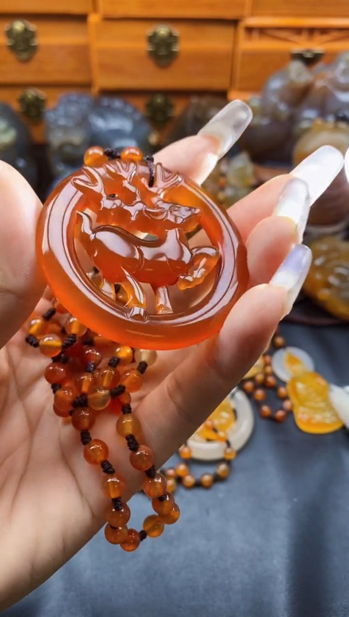 玛瑙/玉髓挂件未镶嵌碧**荷ll
