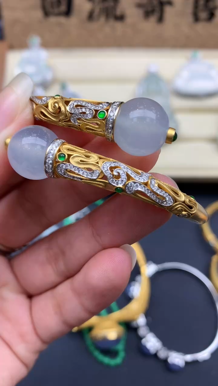 【闪购商品】翡翠手镯18K金镶嵌691-中国好珍宝