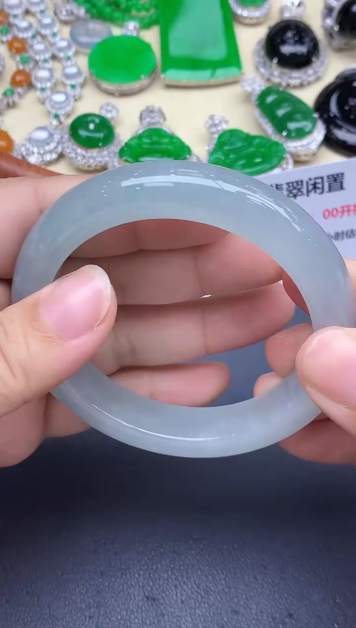 未镶嵌手镯翡翠551-中国好珍宝