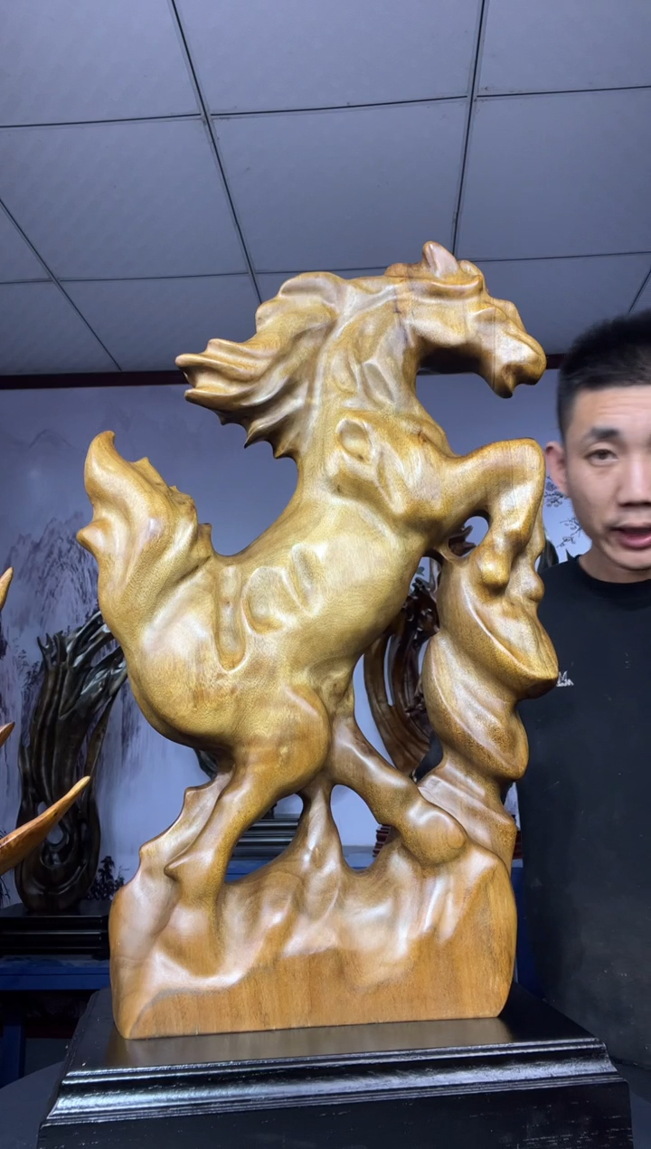 金丝楠木雕款?金丝楠木工艺品摆件