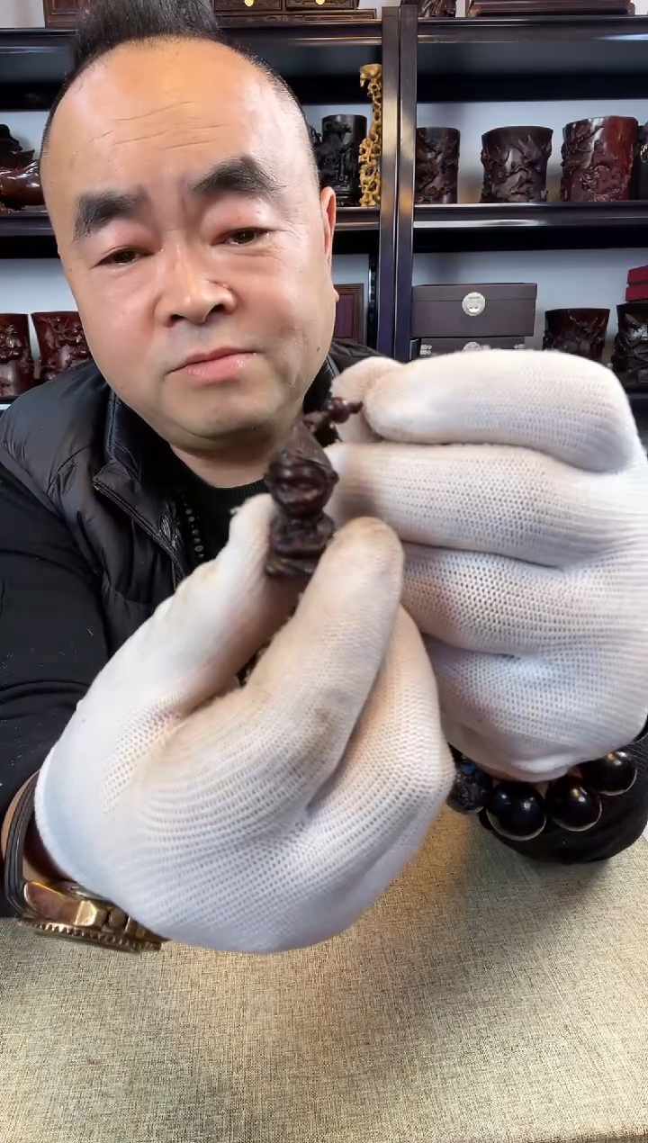 木老李红木工艺品517瑕疵