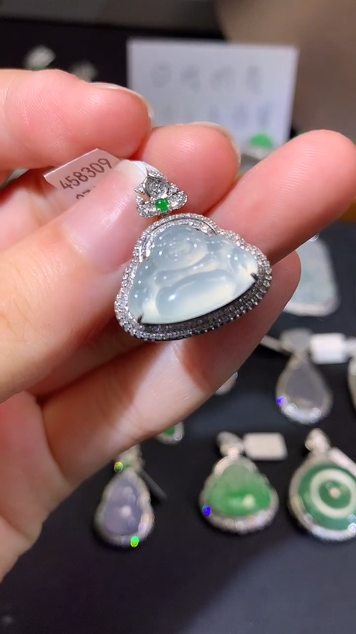 翡翠18K金镶嵌吊坠(不含链)吊坠