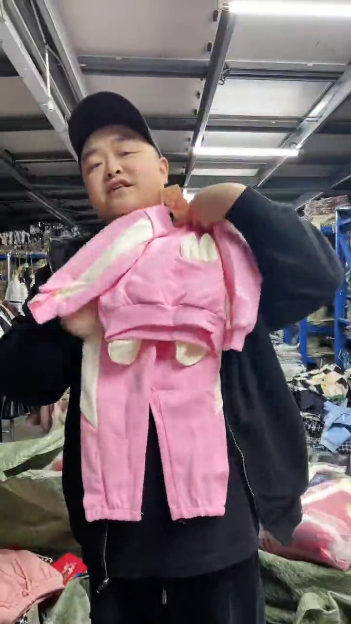 ?*点女童套装511 90