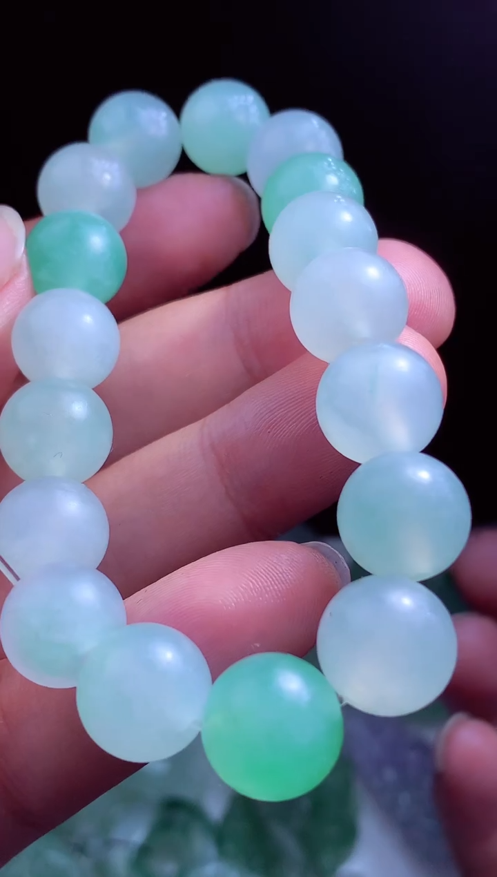 定制翡翠未镶嵌翡翠毛货定制