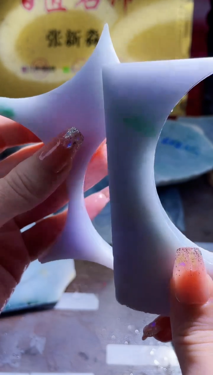 翡翠挂件未镶嵌小梦5多样性发其一