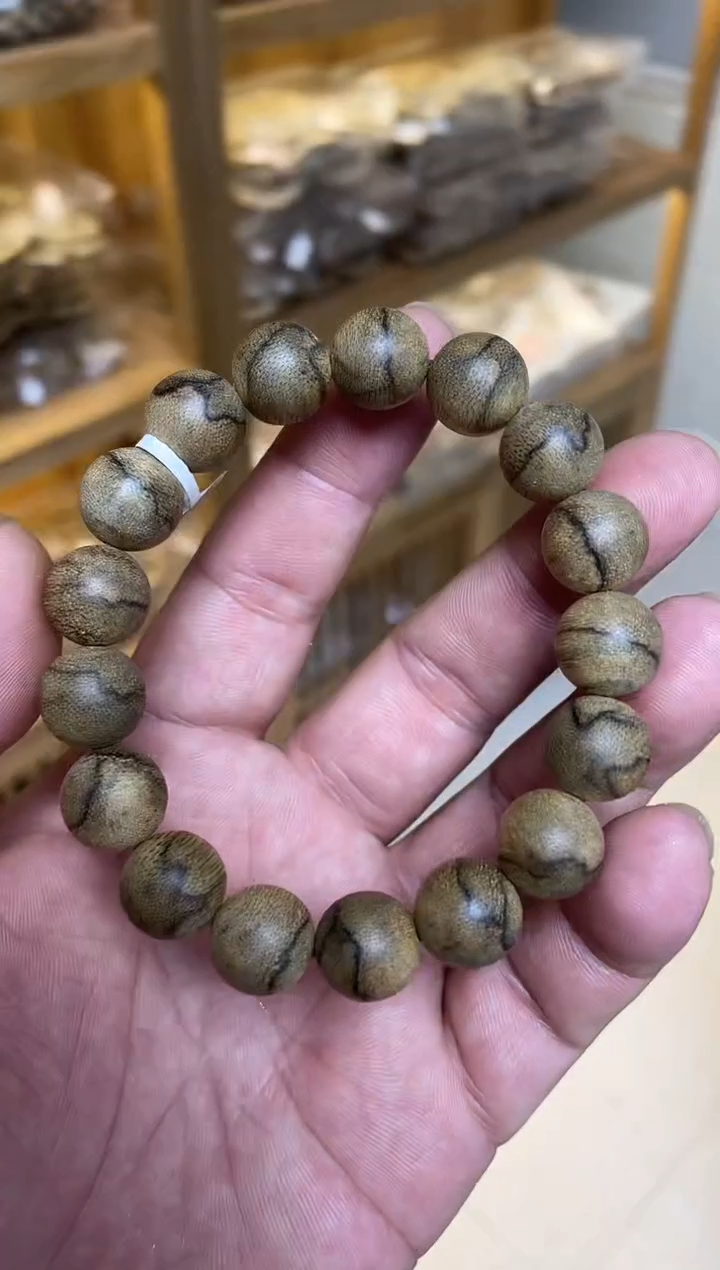 【闪购商品】沉香手串达拉干圆珠单圈虎皮纹1.3多样性发其一