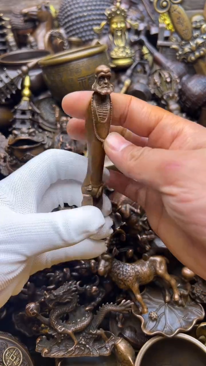 精美铜器，点击下单