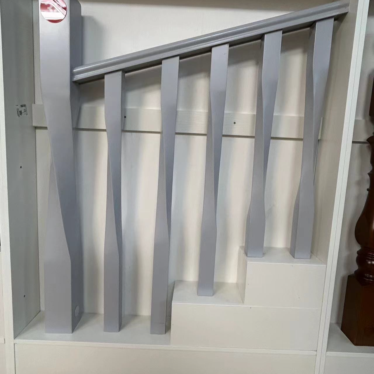 橡木扭方柱楼梯扶手