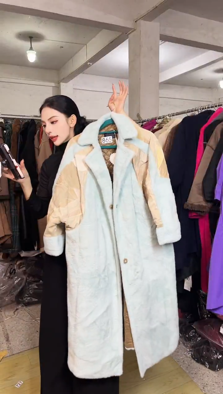 865闪购外套外披马甲打底裤子