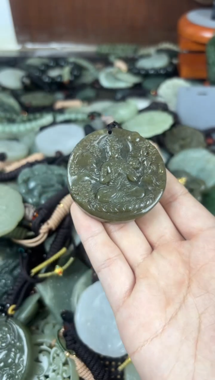 【闪购商品】和田玉颈饰未镶嵌1