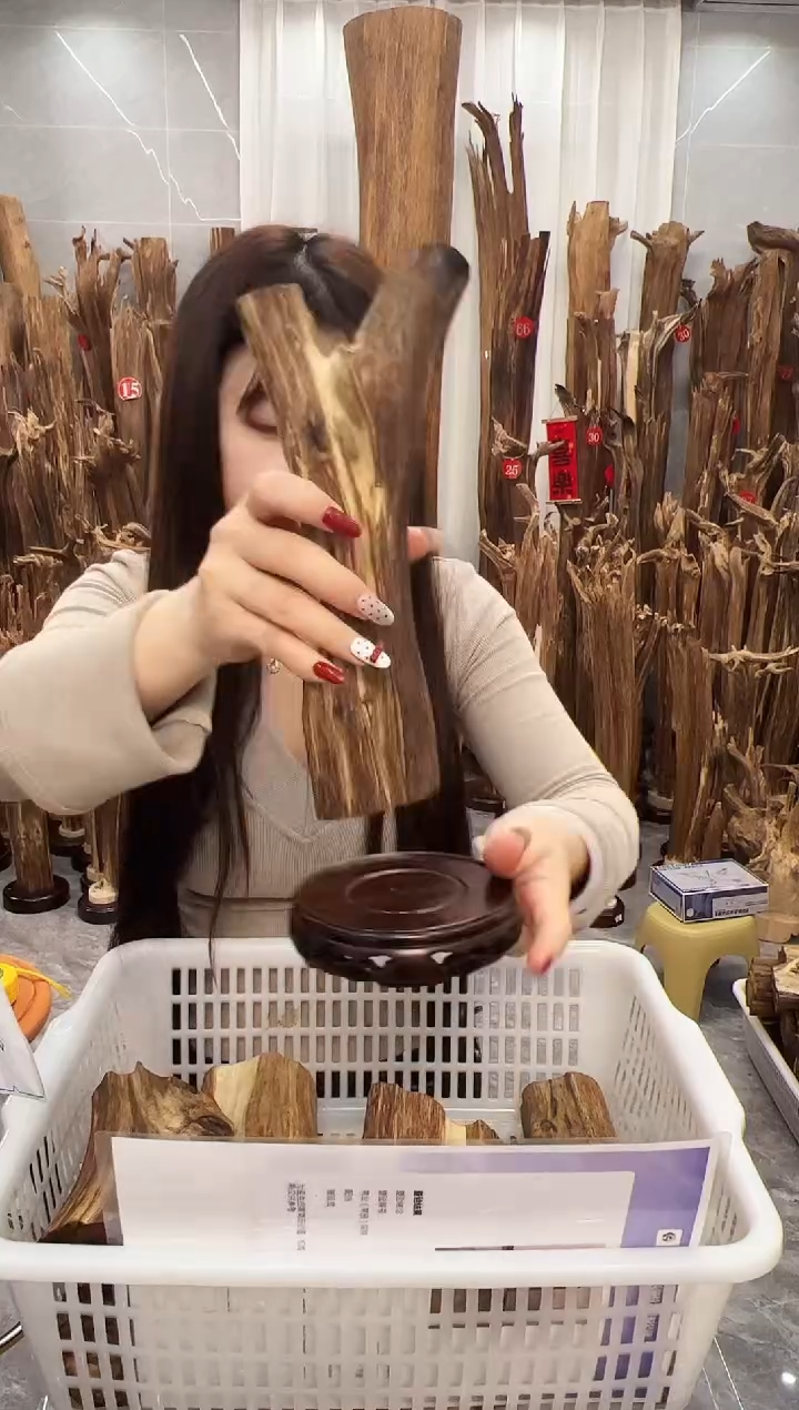 【闪购商品】沉香摆件沉香原料摆件