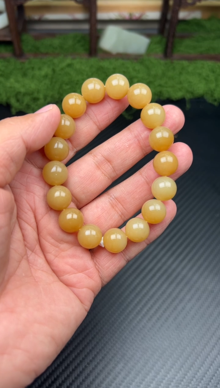 未镶嵌手串和田玉若羌微色差卡12