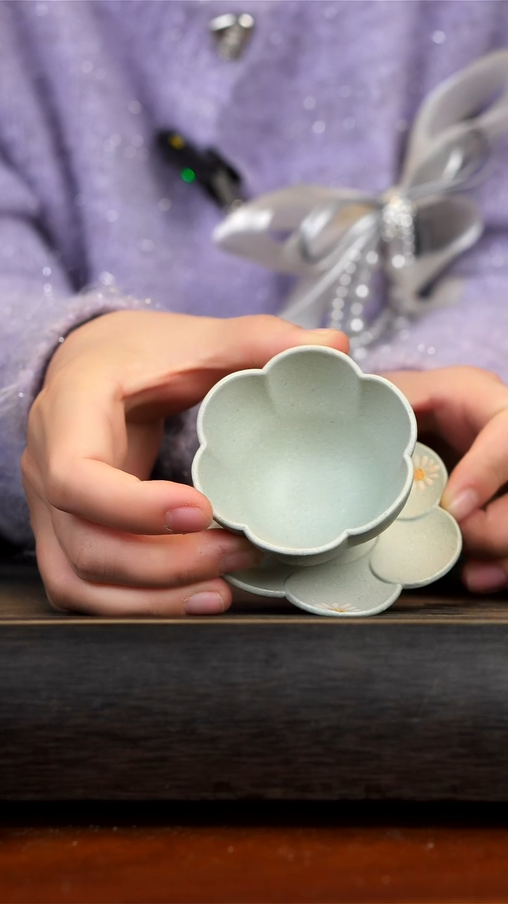 【闪购商品】紫砂茶壶海蓝泥花瓣杯+垫子