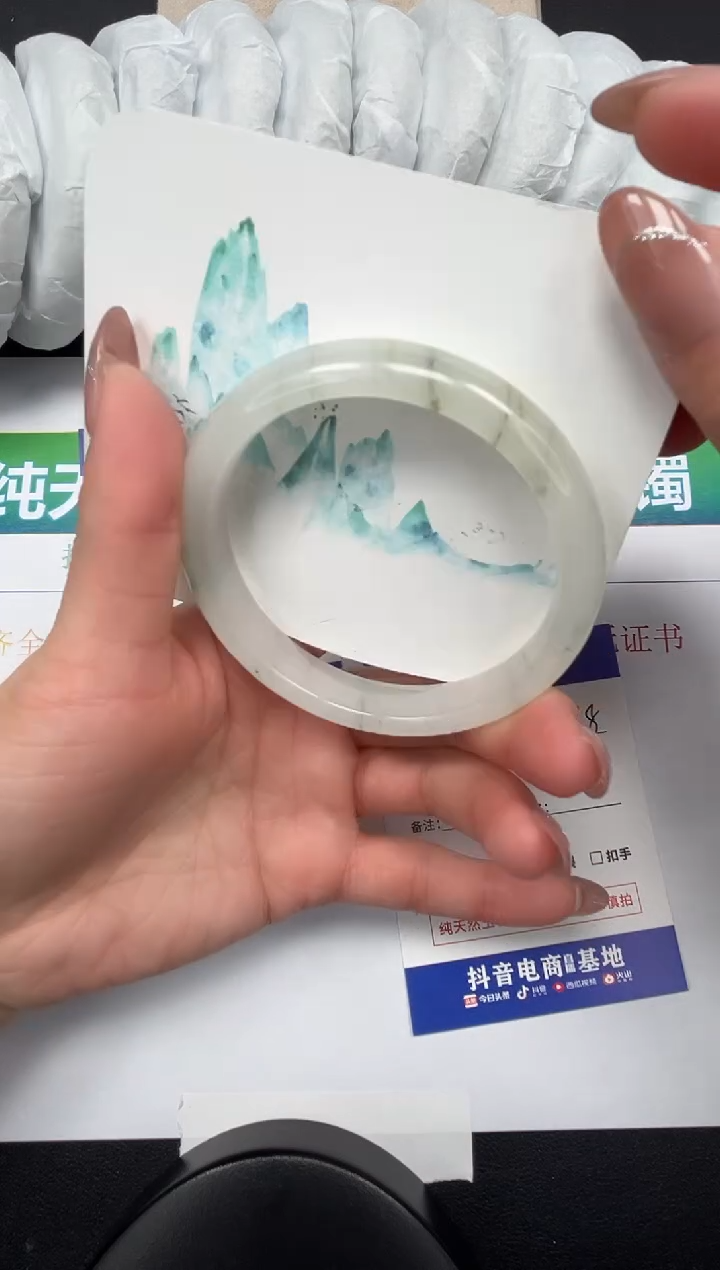 【闪购商品】石英质玉手镯未镶嵌53-58.8