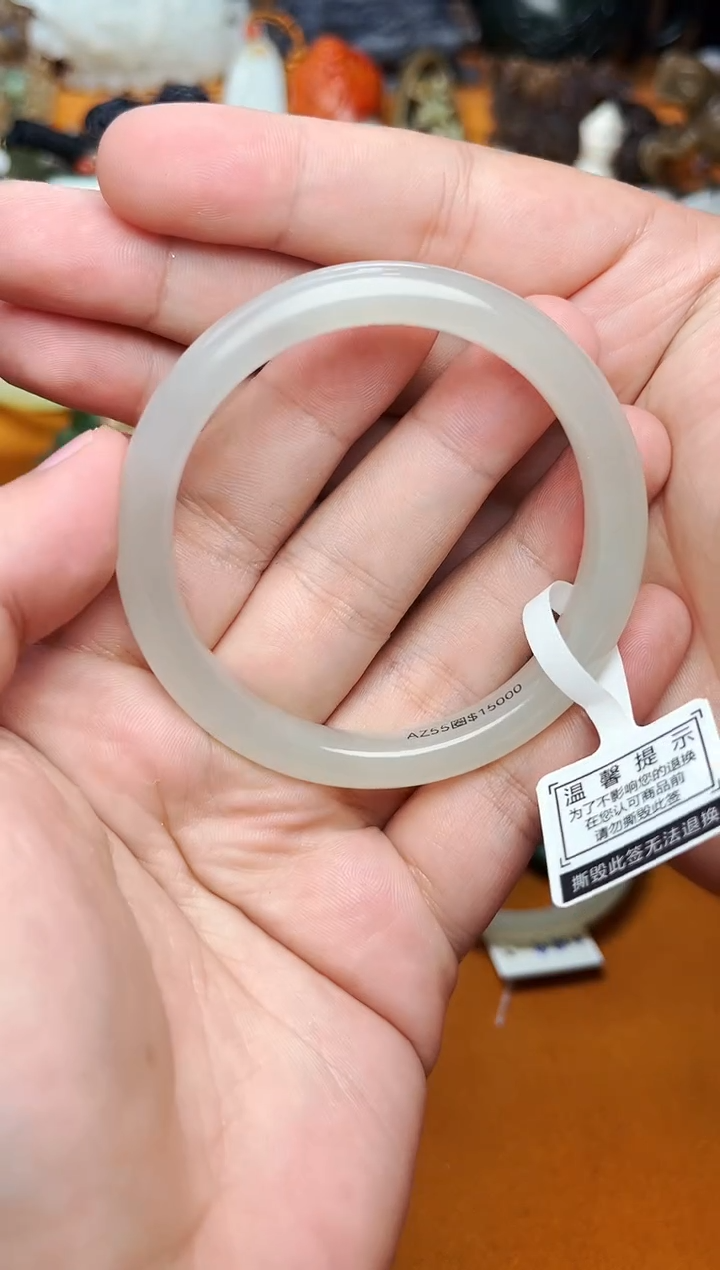 【闪购商品】和田玉手镯未镶嵌55圈口01