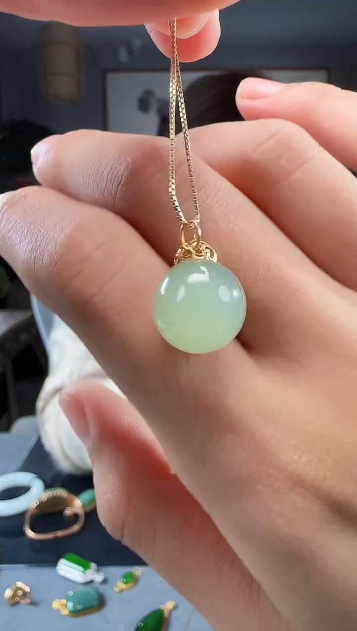 【闪购商品】和田玉吊坠(不含链)18K金镶嵌1