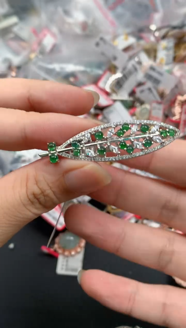 翡翠戒指银S925镶嵌天然A货缅甸翡翠