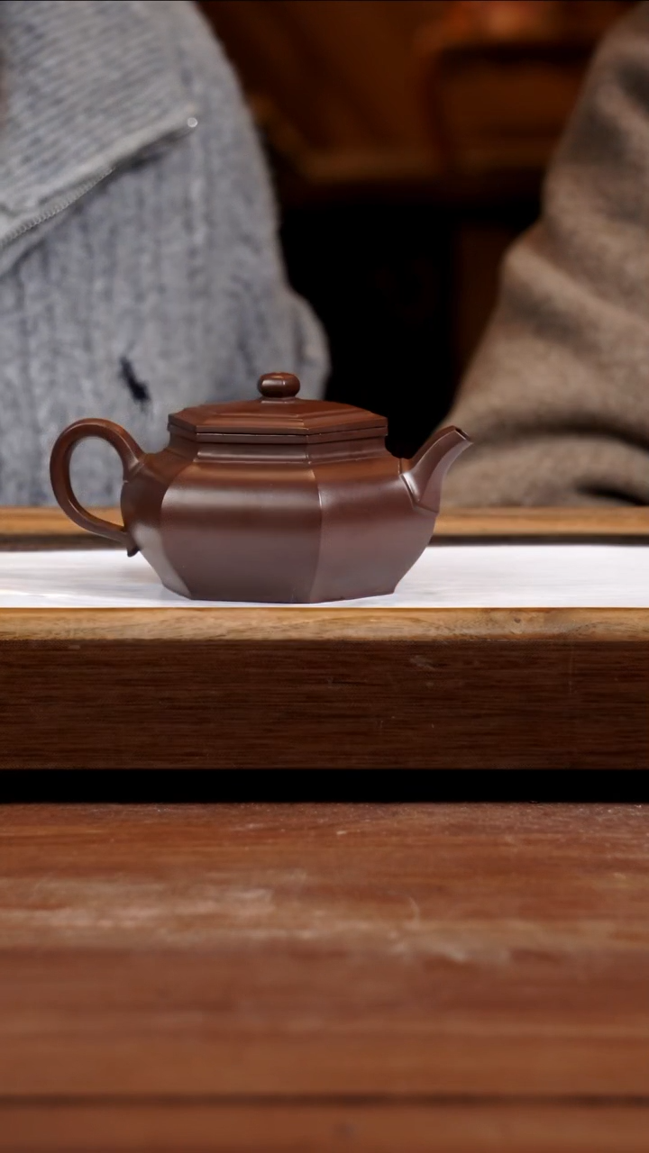 【闪购商品】紫砂茶壶80年代一厂老紫泥六方250CC