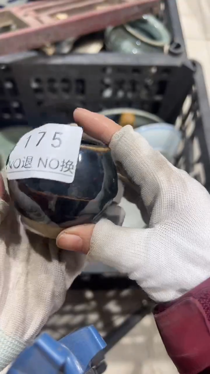 陶土吴****师工艺品1204175