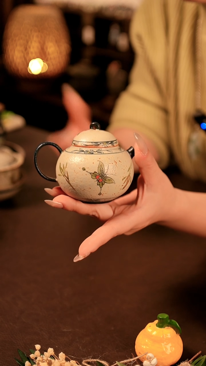 【闪购商品】闪购冲冲冲 青花蝴蝶兰花