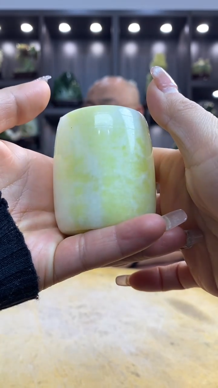 玉玉岫岩料手工雕刻装饰摆件居家送礼一物一图精品摆件