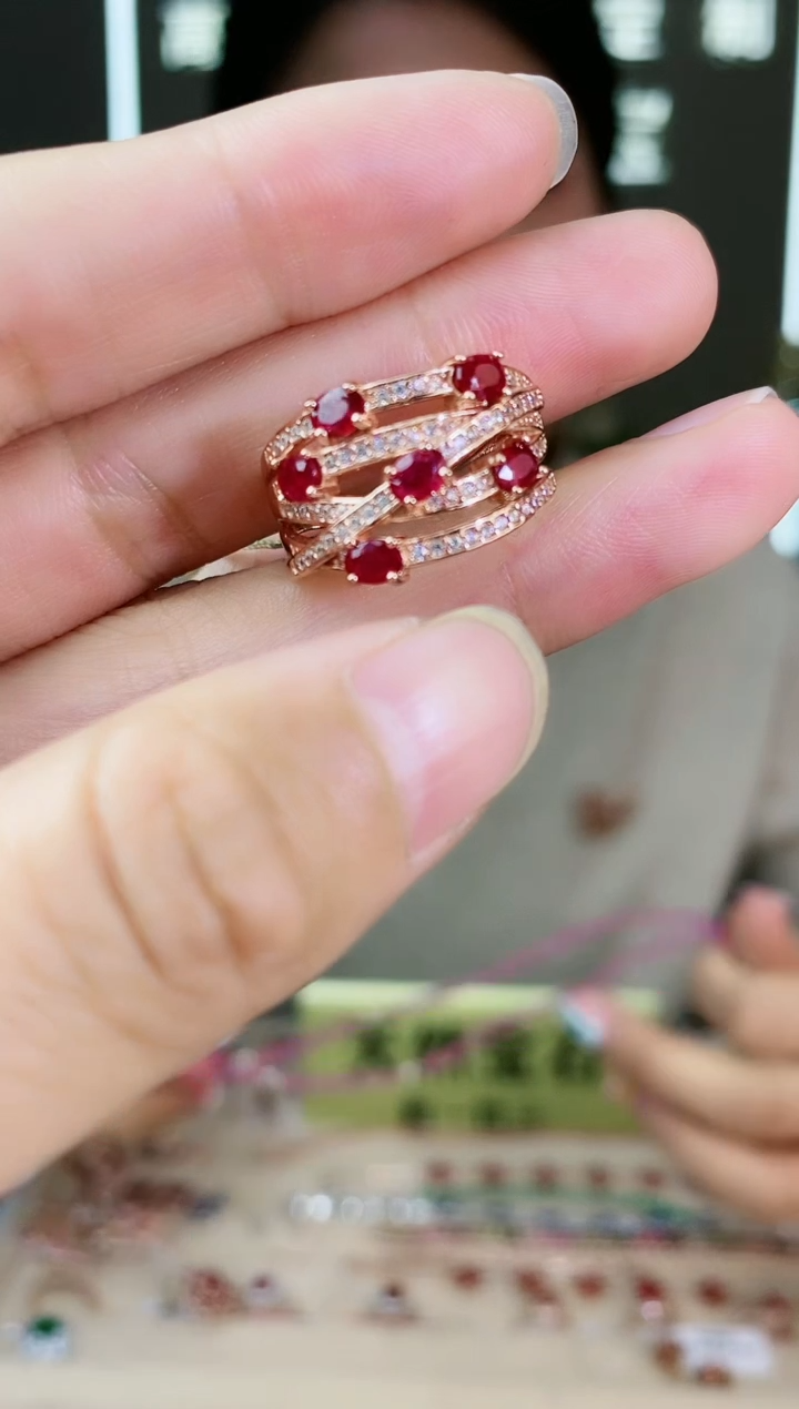 【闪购商品】红宝石手饰银S925镶嵌手饰