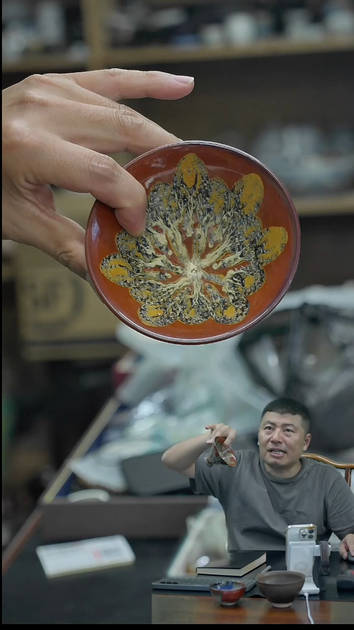 王小老板王小老板