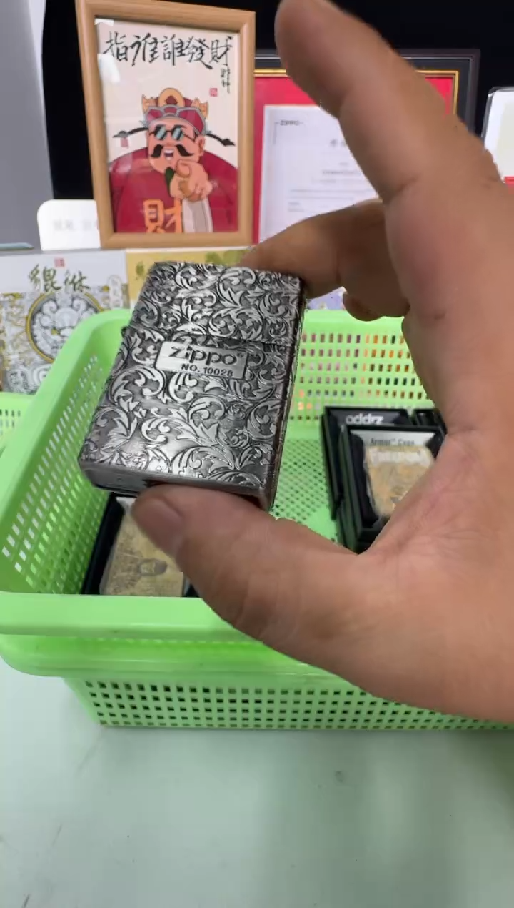 Zippo常规古银五面中标唐草