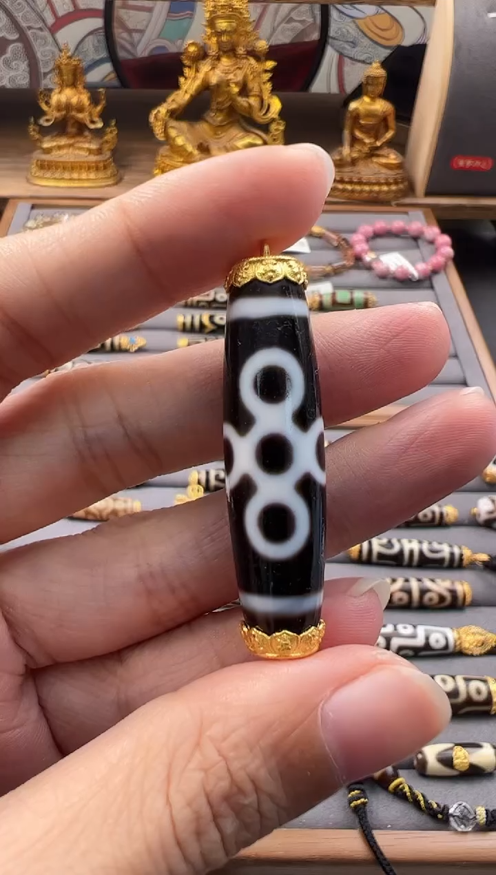 【闪购商品】玛瑙挂件18K金镶嵌吊坠