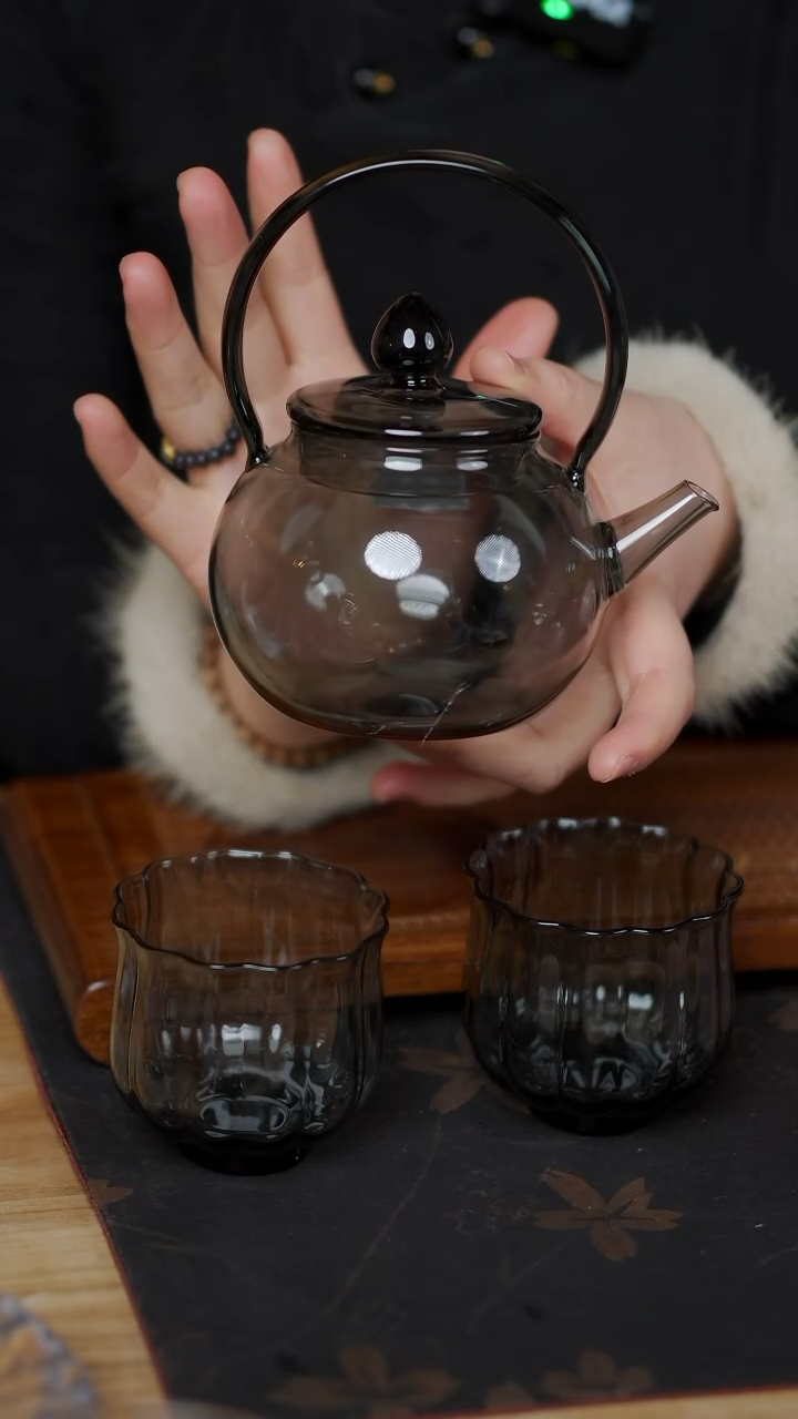 【闪购商品】透黑色小提梁壶+2透黑色杯子