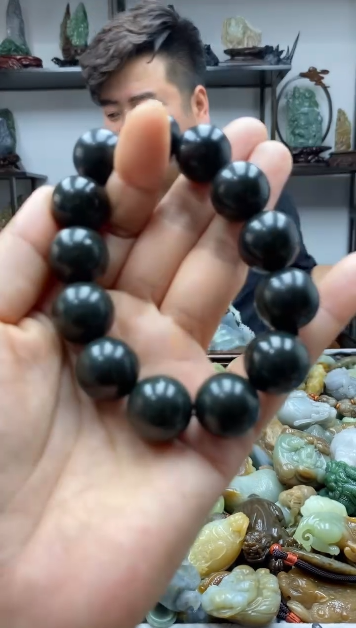 手串未镶嵌和田玉18