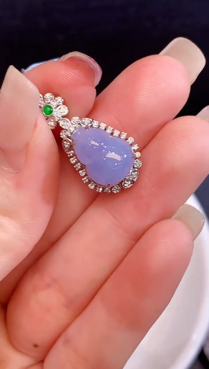 吊坠(不含链)18K金镶嵌翡翠L1795多样性发其一