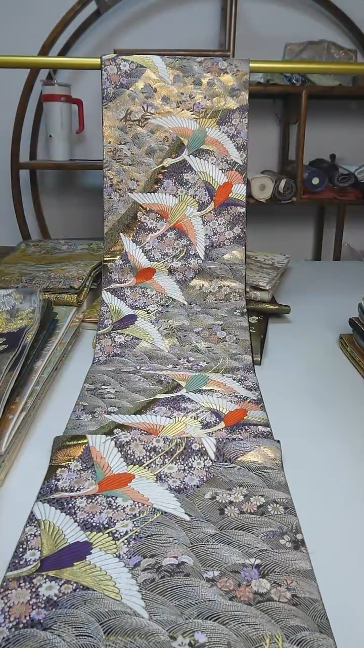 织绣81西阵织六通仙鹤