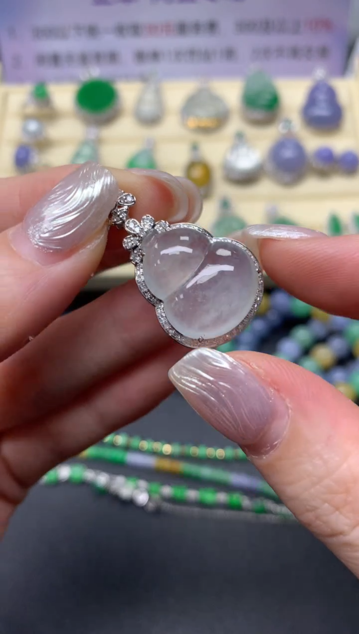 【闪购商品】翡翠吊坠(不含链)18K金镶嵌吊坠|5800+580