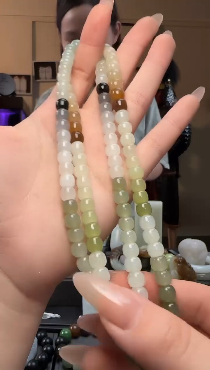 【闪购商品】和田玉多宝老型珠未镶嵌长链