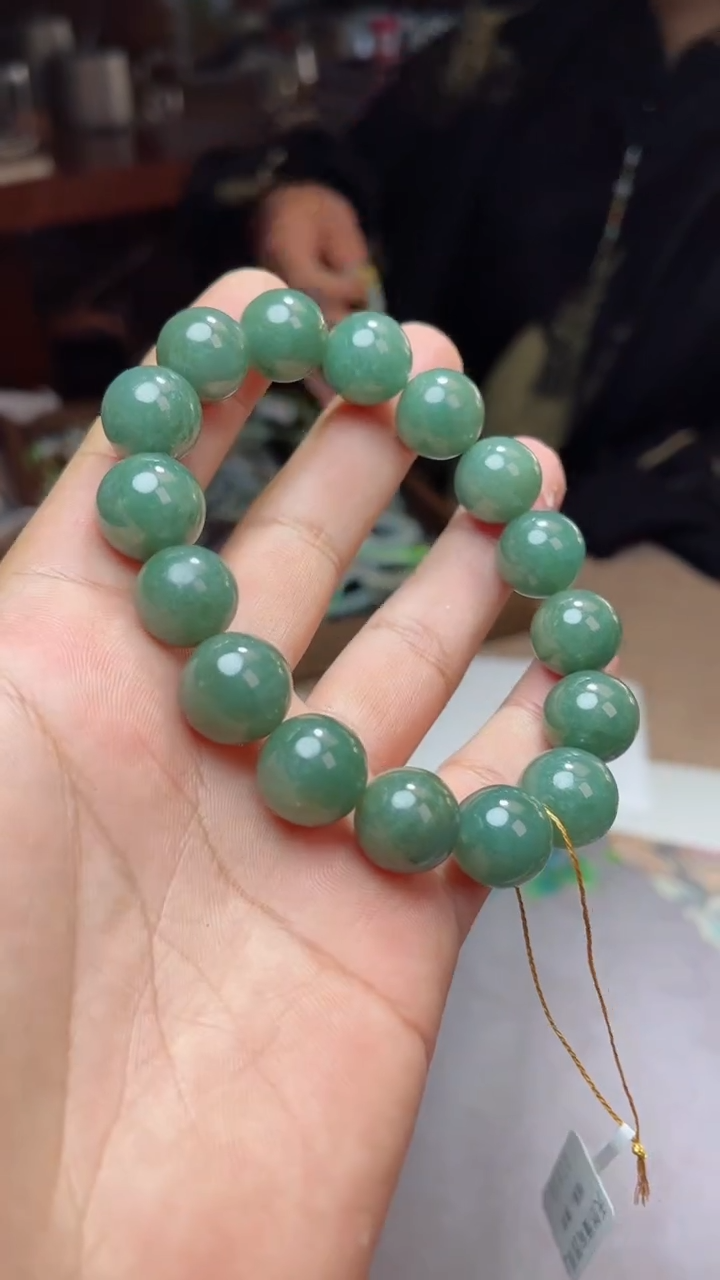 未镶嵌手链翡翠手串