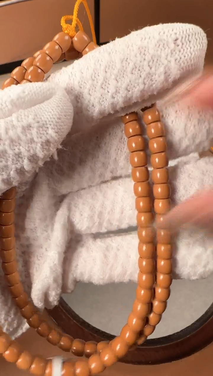 手串橄榄核6.1mm核尖老挝料108，直切珠