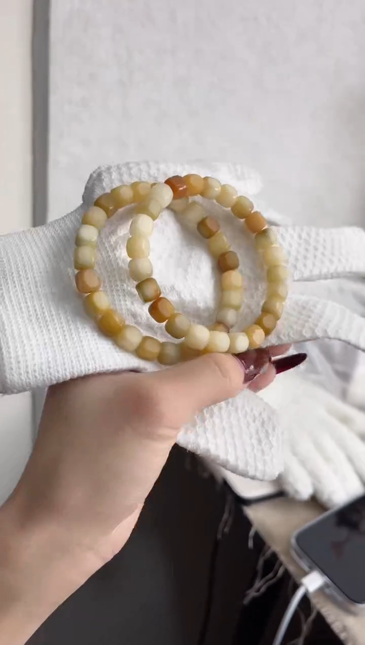 【闪购商品】菩提根/象牙果手串V91干磨六方8mm